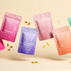 6-pack — lineup suplementów, ujęcie w układzie lifestyle | OVEA