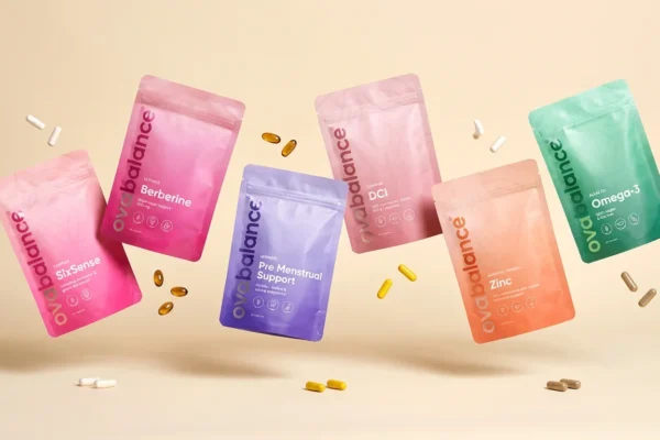6-pack — lineup suplementów, ujęcie w układzie lifestyle | OVEA